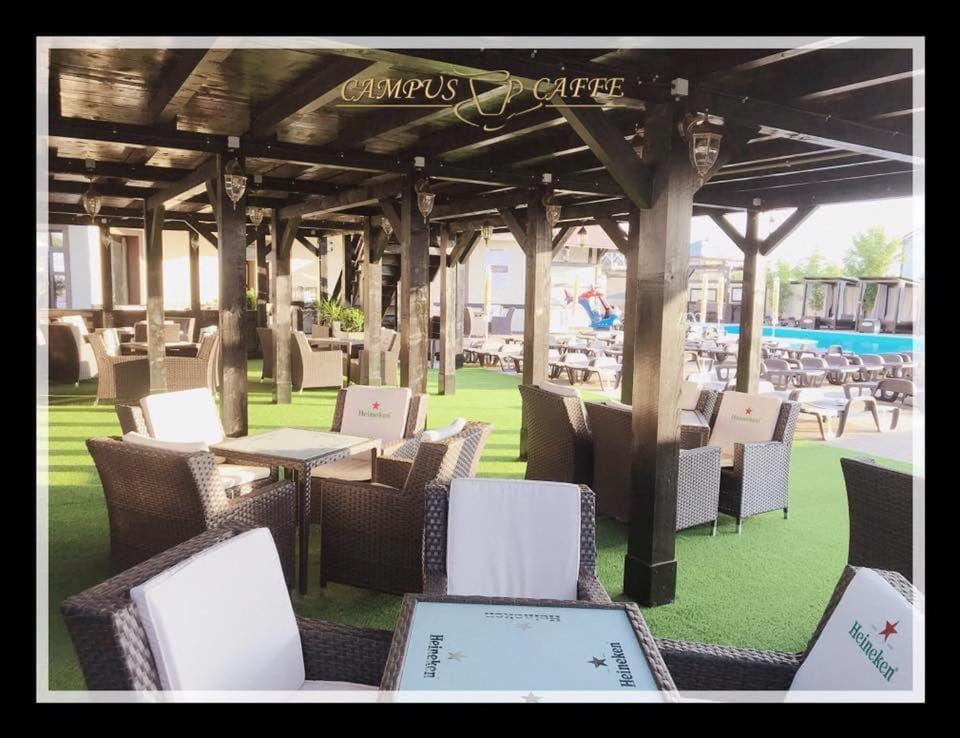 Campus Caffe Mansion Ξενοδοχείο Μπουζάου Εξωτερικό φωτογραφία