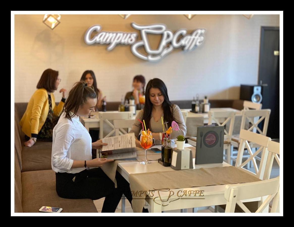 Campus Caffe Mansion Ξενοδοχείο Μπουζάου Εξωτερικό φωτογραφία